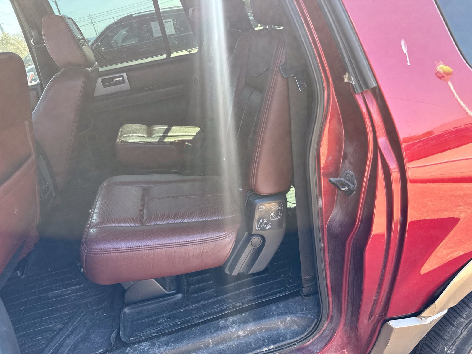 Used 2014 Ford Expedition EL King Ranch RWD image 8