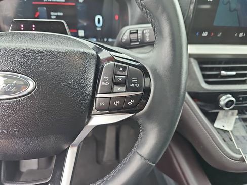 Used 2025 Ford Explorer Platinum w/ LUX Leather Package image 20
