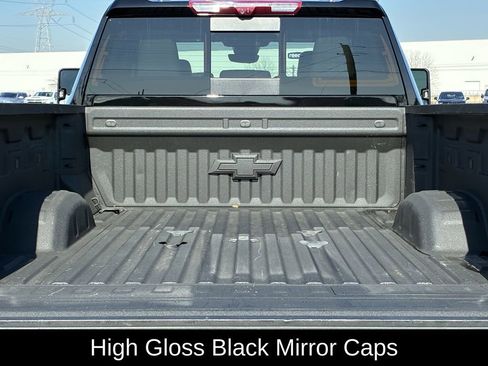 Used 2025 Chevrolet Silverado 2500 ZR2 w/ Technology Package image 35