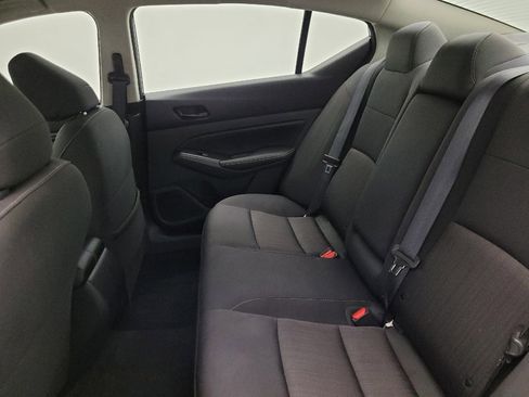Used 2024 Nissan Altima 2.5 SV FWD image 18