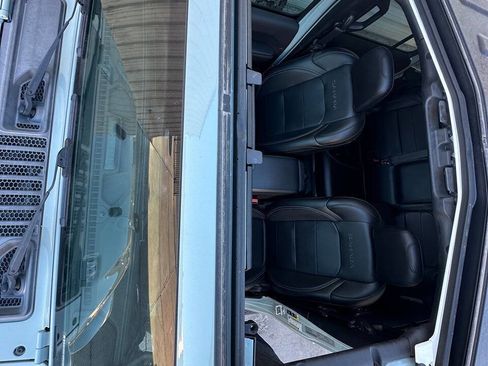 Used 2023 Jeep Wrangler Unlimited Sahara w/ Cold Weather Group AWD/4WD image 27