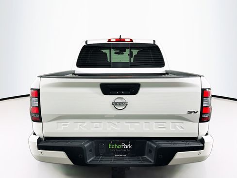 Used 2024 Nissan Frontier SV w/ SV Convenience Package image 7