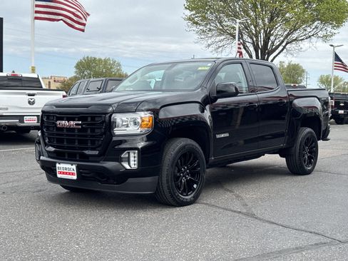 Used 2022 GMC Canyon Elevation w/ LPO, Power Package AWD/4WD image 3