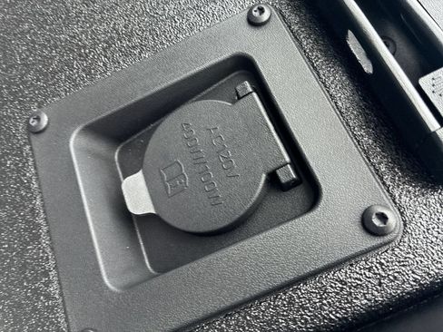 New 2026 Toyota Tundra Limited AWD/4WD image 50