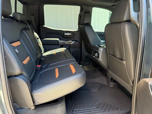 Used 2020 GMC Sierra 1500 AT4 w/ AT4 Premium Package AWD/4WD image 6