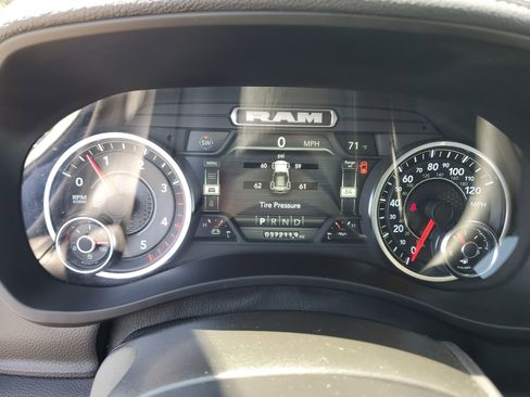 Used 2024 RAM 2500 Laramie image 25