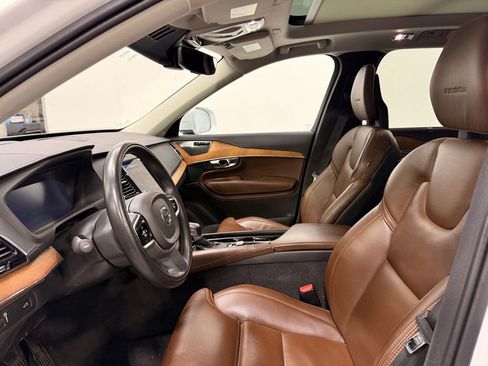 Used 2020 Volvo XC90 T6 Inscription w/ Protection Package Premier image 10