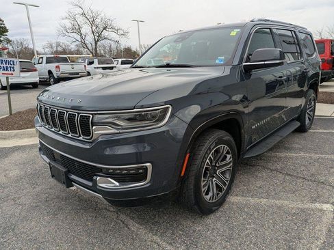 Used 2024 Jeep Wagoneer Series II image 4