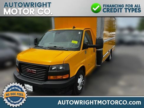 Used 2019 GMC Savana 3500 Extended w/ Driver Convenience Package RWD image 1