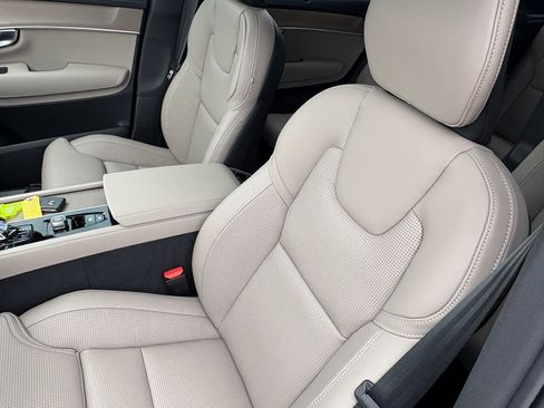 New 2026 Volvo XC90 B6 Ultra w/ Protection Package Premier image 20