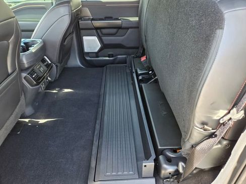 Used 2025 Ford F150 Raptor image 11