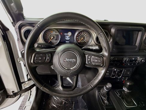 Used 2021 Jeep Wrangler Unlimited Sport image 13