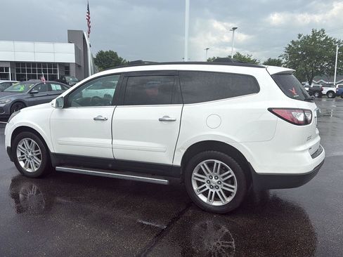Used 2015 Chevrolet Traverse LT AWD/4WD image 8