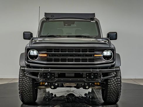 Used 2022 Ford Bronco 2-Door w/ Sasquatch Package AWD/4WD image 2