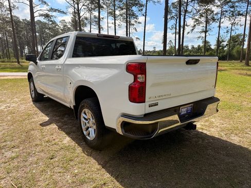 Used 2023 Chevrolet Silverado 1500 LT w/ Max Trailering Package RWD image 3