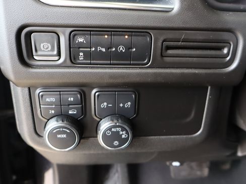 Certified 2023 Chevrolet Tahoe LT image 21