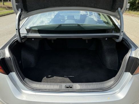 Used 2023 Nissan Altima 2.5 SV image 26