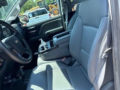 Used 2015 Chevrolet Silverado 2500 W/T w/ WT Convenience Package AWD/4WD image 3