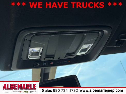 Used 2022 GMC Sierra 2500 AT4 AWD/4WD image 29