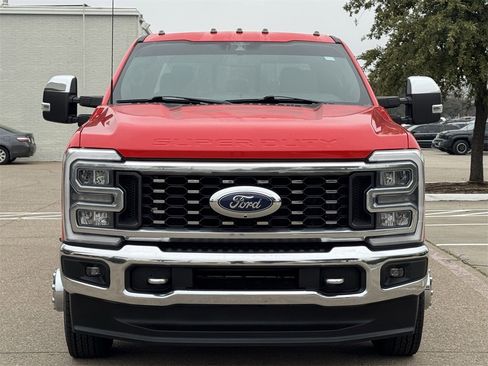 Used 2023 Ford F350 Lariat w/ Chrome Package image 7