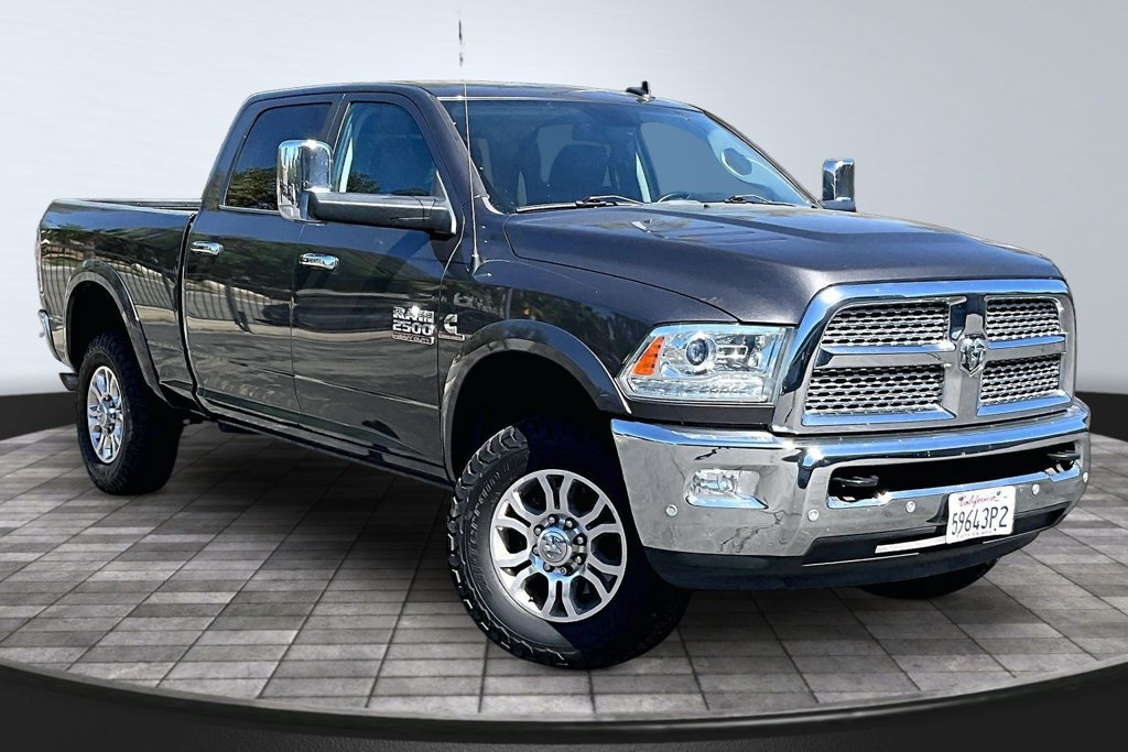 Used 2018 RAM 2500 Laramie AWD/4WD image 32