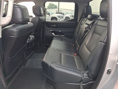 Used 2022 Toyota Tundra Limited AWD/4WD image 12