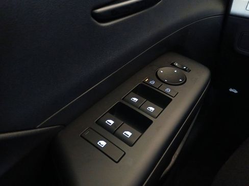 New 2026 Hyundai Kona SEL Sport FWD image 19