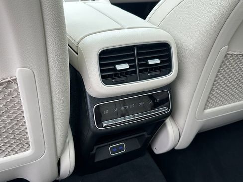 New 2026 Mercedes-Benz GLE 580 4MATIC image 26