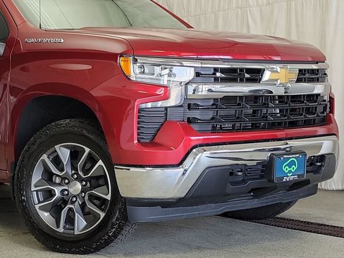 Certified 2022 Chevrolet Silverado 1500 LT w/ All Star Edition Plus image 2