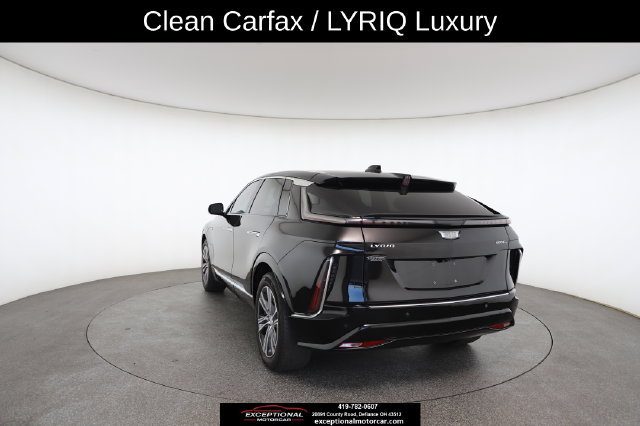 Used 2024 Cadillac Lyriq Luxury AWD/4WD image 13