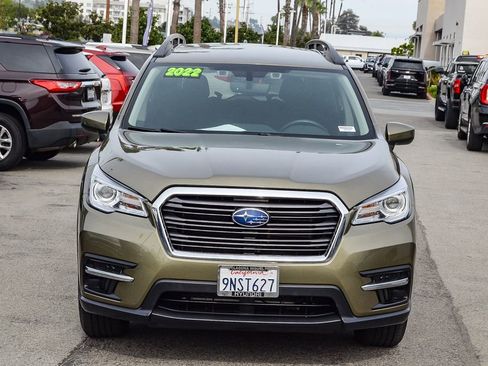 Used 2022 Subaru Ascent Premium w/ Convenience Package image 2