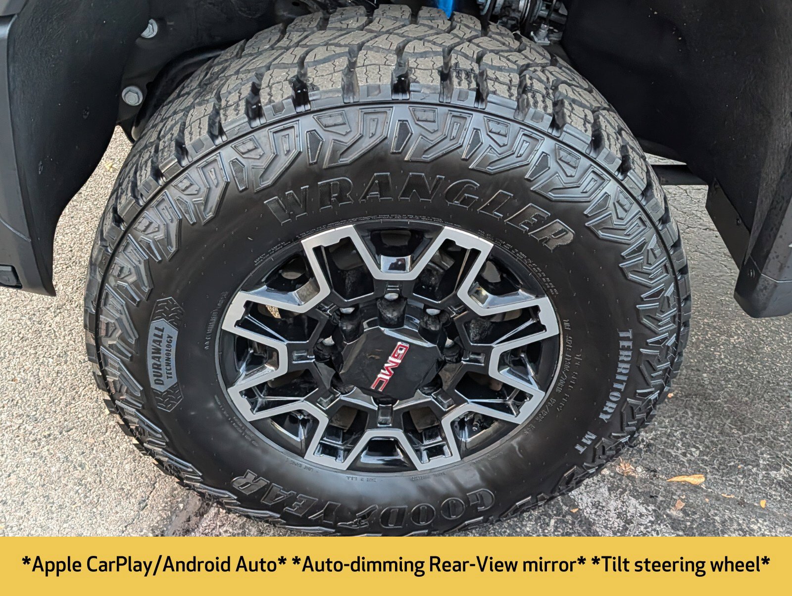Used 2024 GMC Sierra 2500 AT4X AWD/4WD image 29