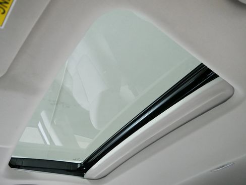 Used 2022 Honda Insight Touring image 31