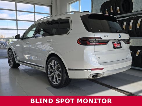 Used 2024 BMW X7 xDrive40i w/ Executive Package image 5