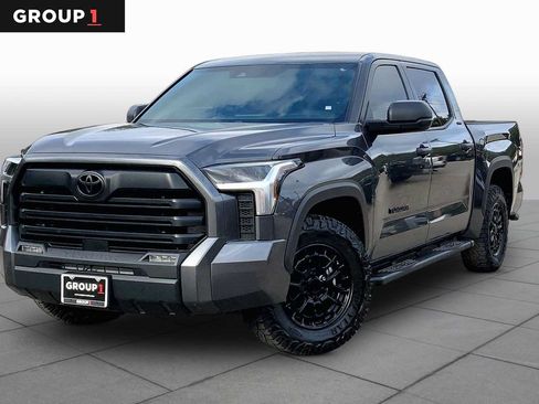 Used 2026 Toyota Tundra SR5 RWD image 1