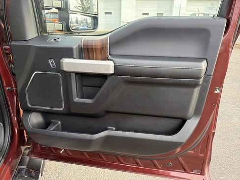 Used 2015 Ford F150 Lariat w/ Equipment Group 502A Luxury image 14