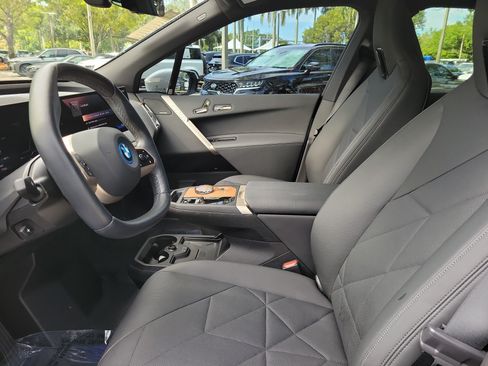 Certified 2024 BMW iX xDrive50 w/ Premium Package AWD/4WD image 11