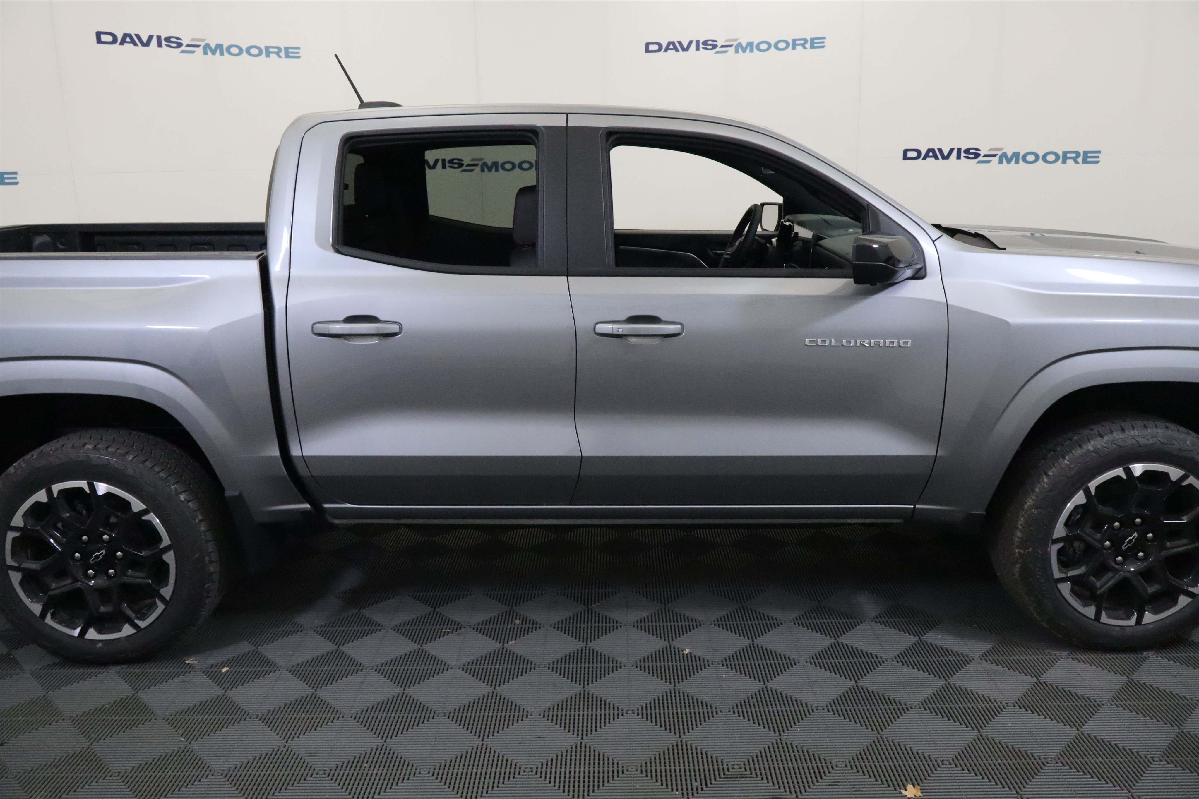 New 2026 Chevrolet Colorado Z71 w/ Technology Package AWD/4WD image 5