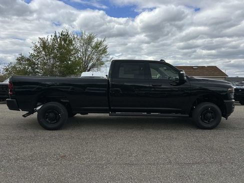New 2026 RAM 2500 Tradesman AWD/4WD image 2