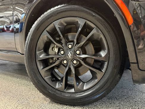 Used 2022 Dodge Durango R/T w/ Blacktop Package AWD/4WD image 8