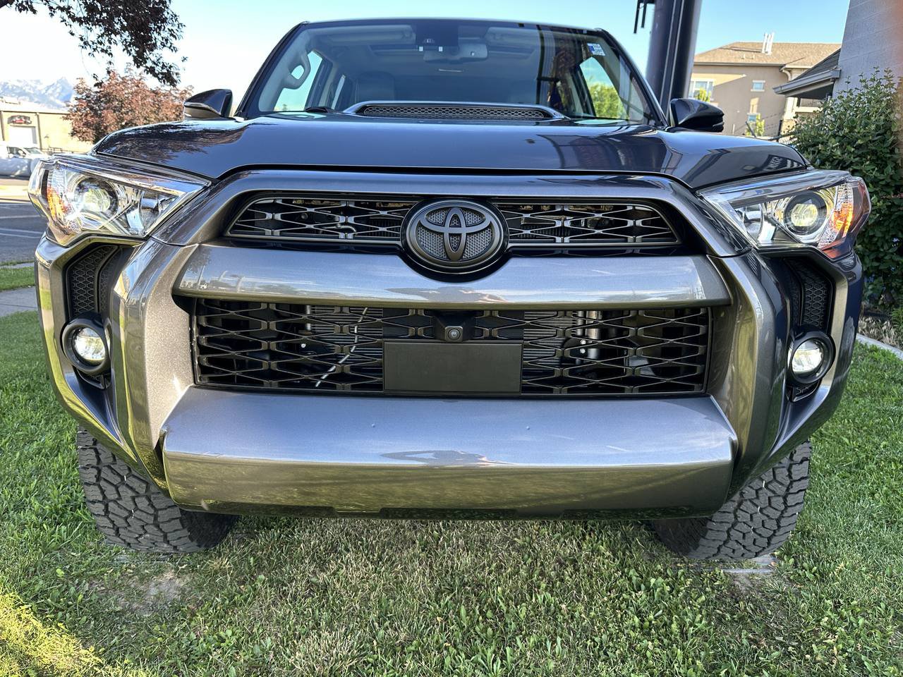Used 2023 Toyota 4Runner SR5 Premium w/ Moonroof Package AWD/4WD image 14
