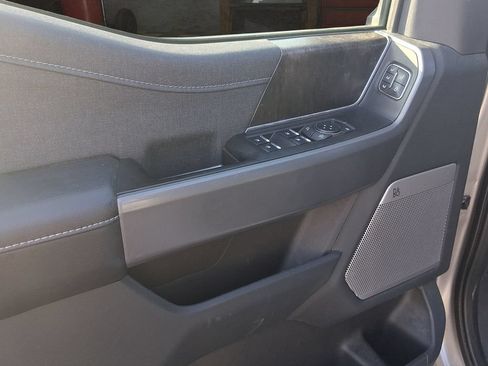 Used 2021 Ford F150 Lariat w/ Equipment Group 502A High AWD/4WD image 18