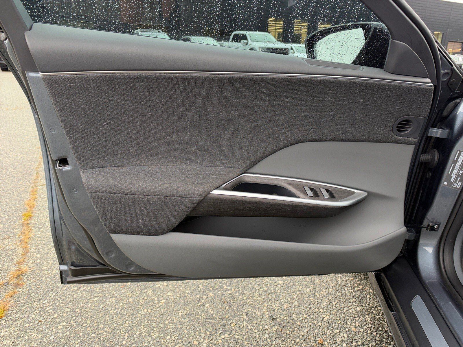 Used 2024 Lucid Air Pure RWD image 20