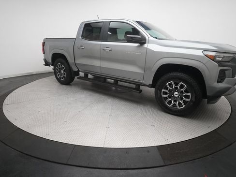 Used 2024 Chevrolet Colorado Z71 w/ Z71 Convenience Package 2 AWD/4WD image 35