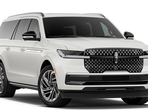 New 2026 Lincoln Navigator L Reserve AWD/4WD image 3