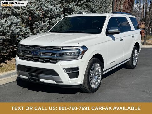 Used 2024 Ford Expedition Platinum AWD/4WD image 3