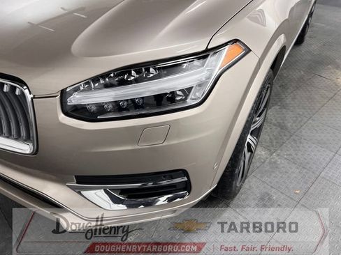 Used 2024 Volvo XC90 B6 Plus w/ Protection Package Premier AWD/4WD image 12