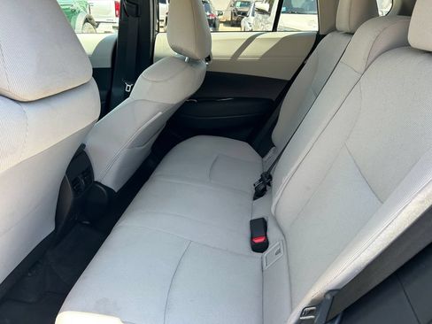 Used 2026 Toyota Corolla Cross LE w/ Moonroof Package FWD image 16
