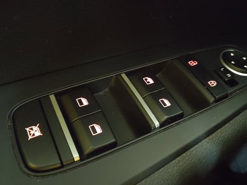 Used 2023 Kia Forte LXS FWD image 27