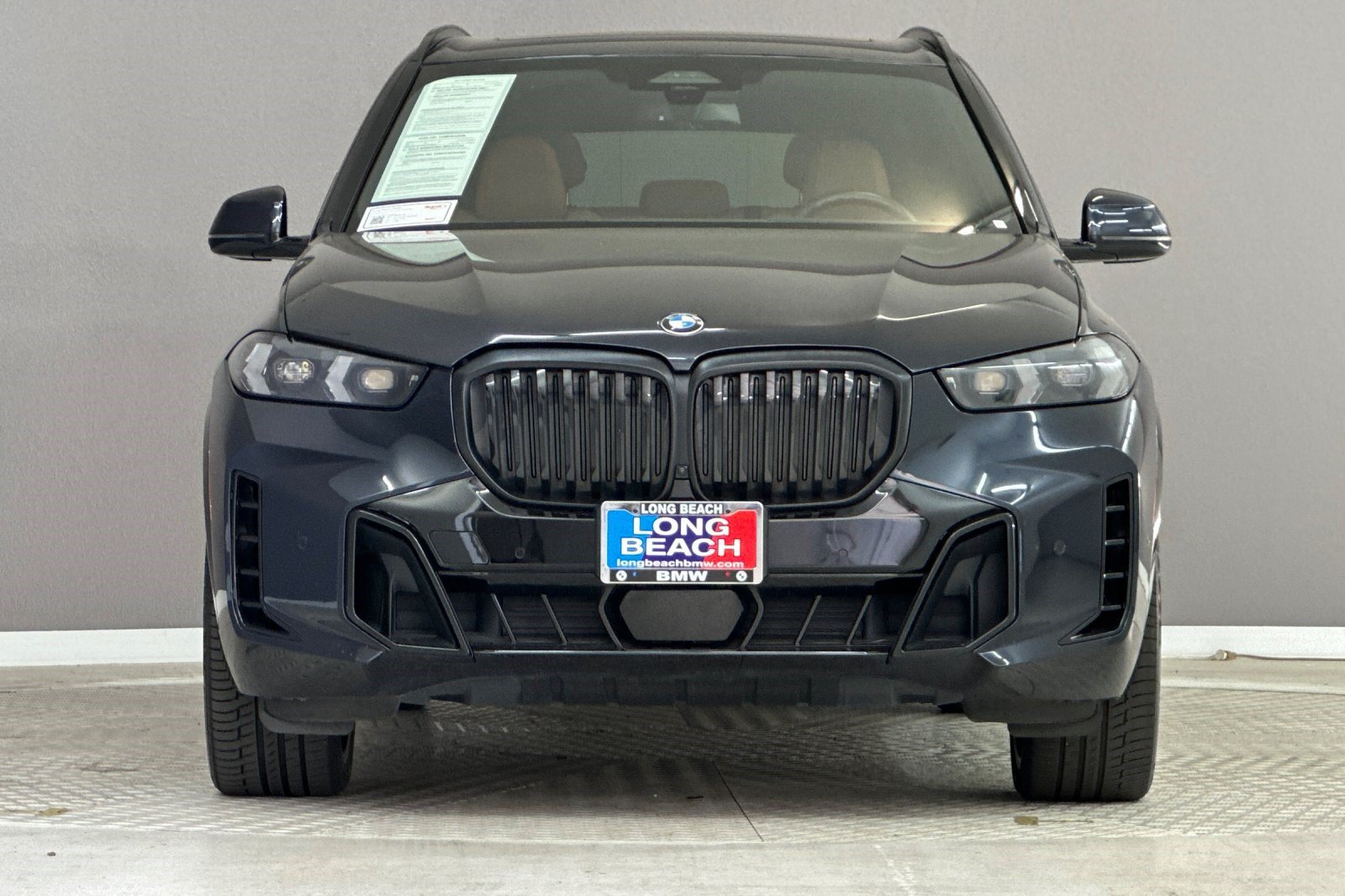 Certified 2024 BMW X5 sDrive40i w/ M Sport Package RWD image 5